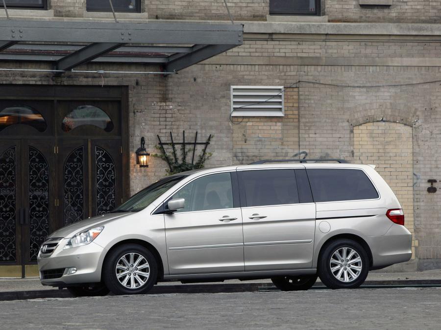 Honda Odyssey 2005 года  (US) (фото 37 из 49)
